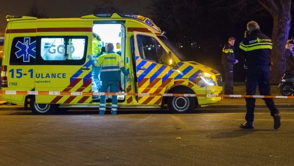 ambulance na dodelijk ongeluk in Maarssen waarbij twee vrouwen omkwamen (ter illustratie)