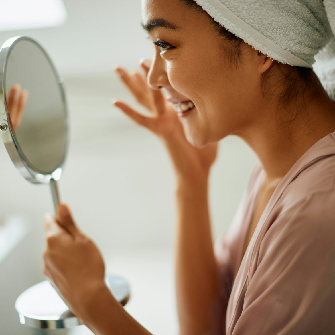 Met deze concealer hack ben je fijne lijntjes te slim af