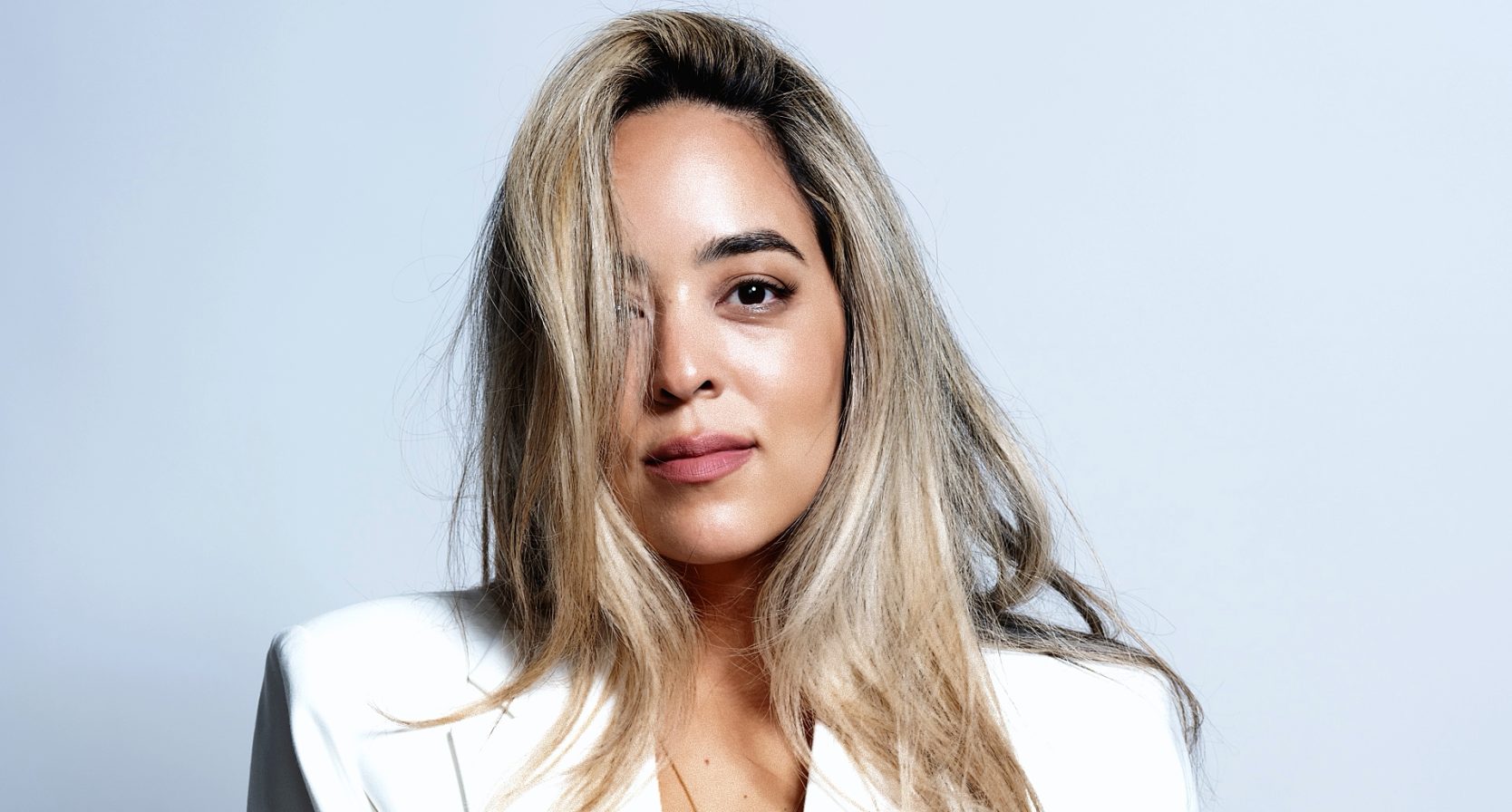 Jamie Li: 'Ik besteed die zeventig euro voor BIAB nagels liever aan boodschappen'