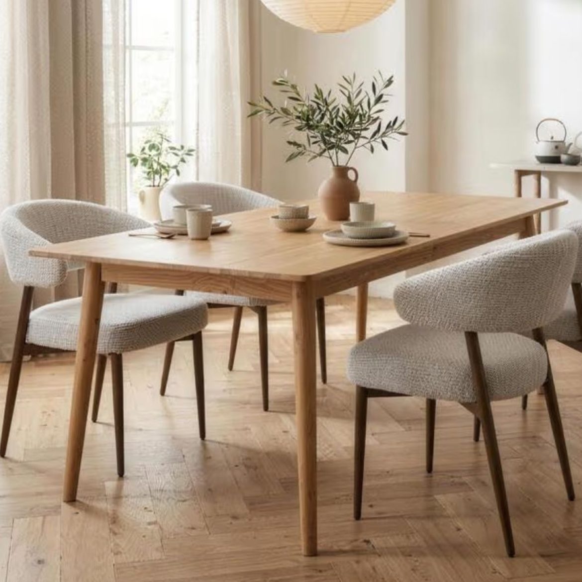 japandi stoelen action