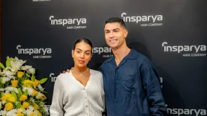 Thumbnail voor Bevestigd met foto: Cristiano Ronaldo en Georgina Rodríguez zijn getrouwd