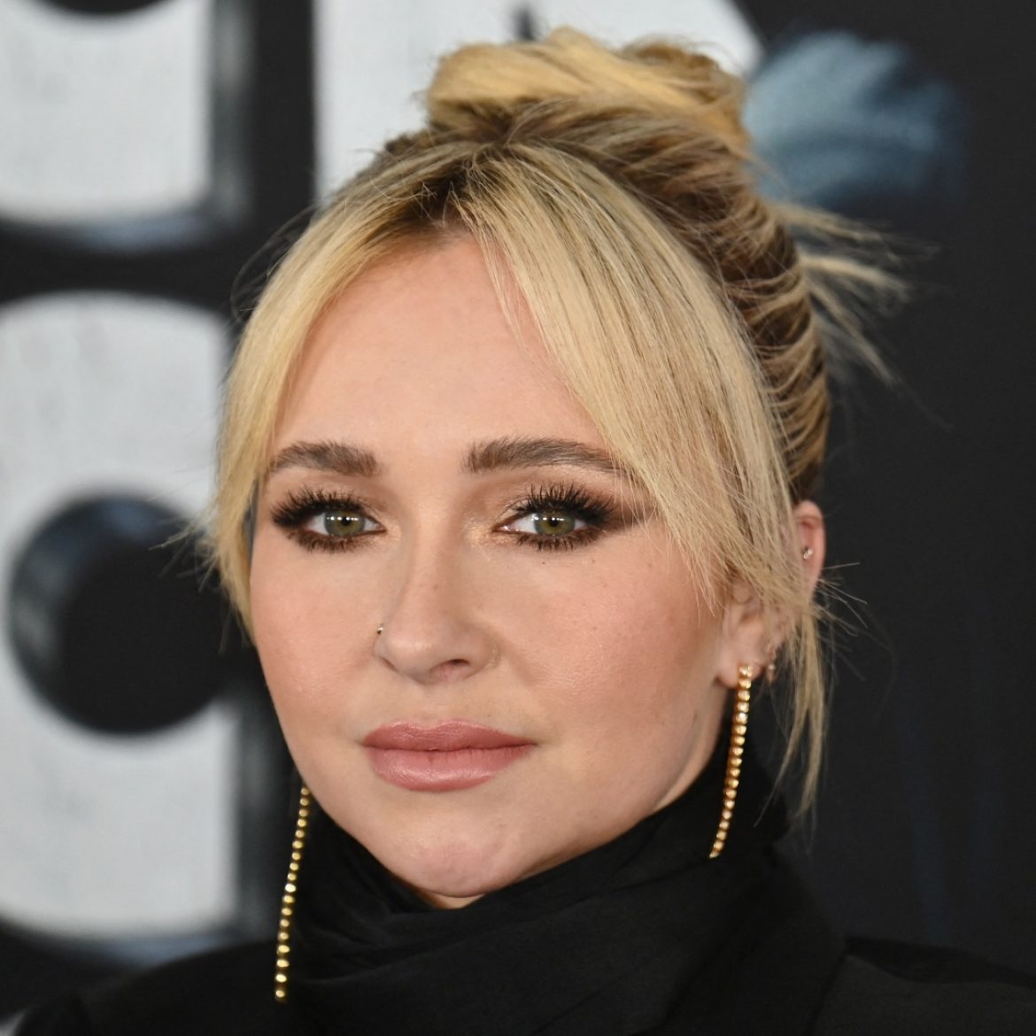 Collega’s nemen emotioneel afscheid van Hayden Panettiere (36): ‘Ik snap niet hoe dit echt kan zijn’