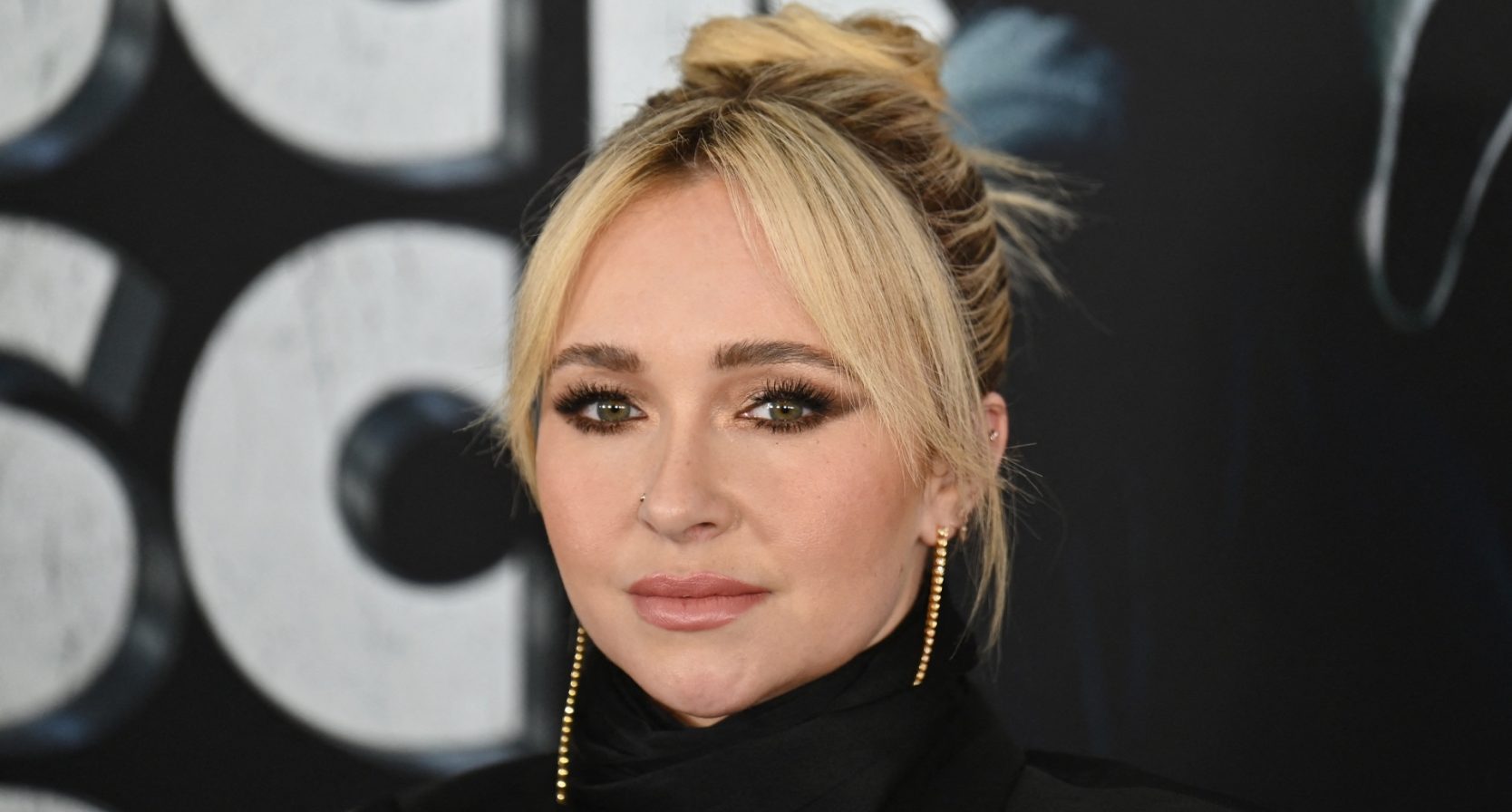 Collega’s nemen emotioneel afscheid van Hayden Panettiere (36): ‘Ik snap niet hoe dit echt kan zijn’