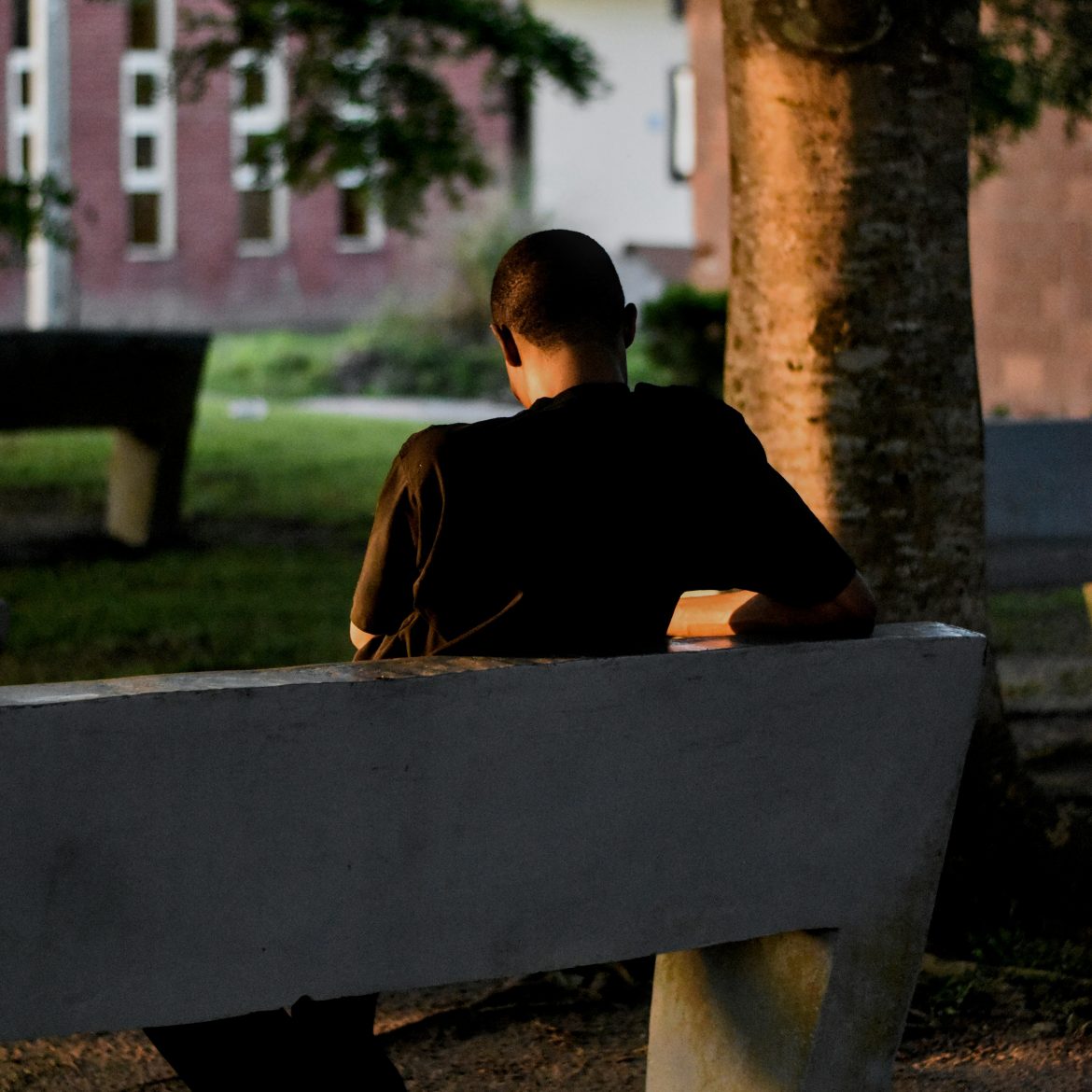 'Hé homo' is geen onschuldige grap: nieuwe campagne moet jongeren wakker schudden