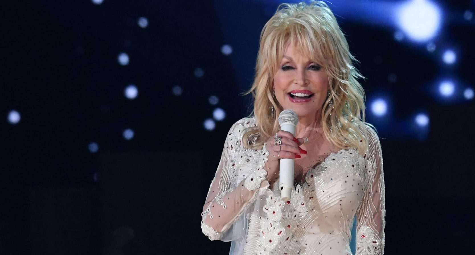 Dolly Parton negeerde gezondheidsproblemen door zieke man