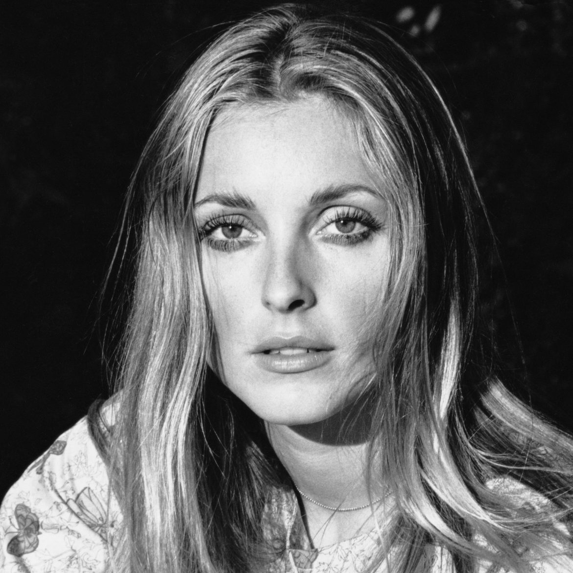 Wat gebeurde er ook alweer met actrice Sharon Tate? Deze docu toont het bizarre verhaal achter de moord