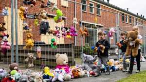 Thumbnail voor Kindermarteling is blinde vlek in Nederland: extreme mishandeling van kinderen komt vaker voor dan gedacht