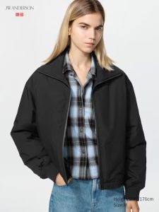 herfstjas-uniqlo-jw-anderson-zwart