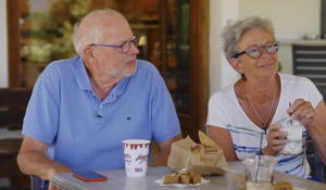 Thumbnail voor Dit is volgens Cees en Leoni in 'We zijn er Bijna!' het geheim voor een leven lang samen: 'Je bent niet elkaars bezit'