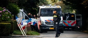 Thumbnail voor Inzamelingsactie beveiliger Overasselt levert 20.000 euro op: 'Laat zien hoe geliefd Berry was'