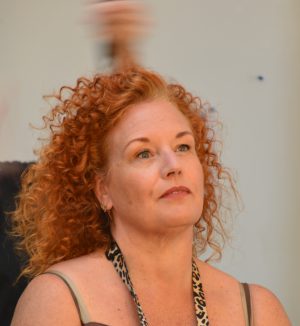 Thumbnail voor Bettina (58) heeft een open relatie: 'Hij was 38 jaar mijn enige sekspartner, twee jaar later staat mijn teller op tien'