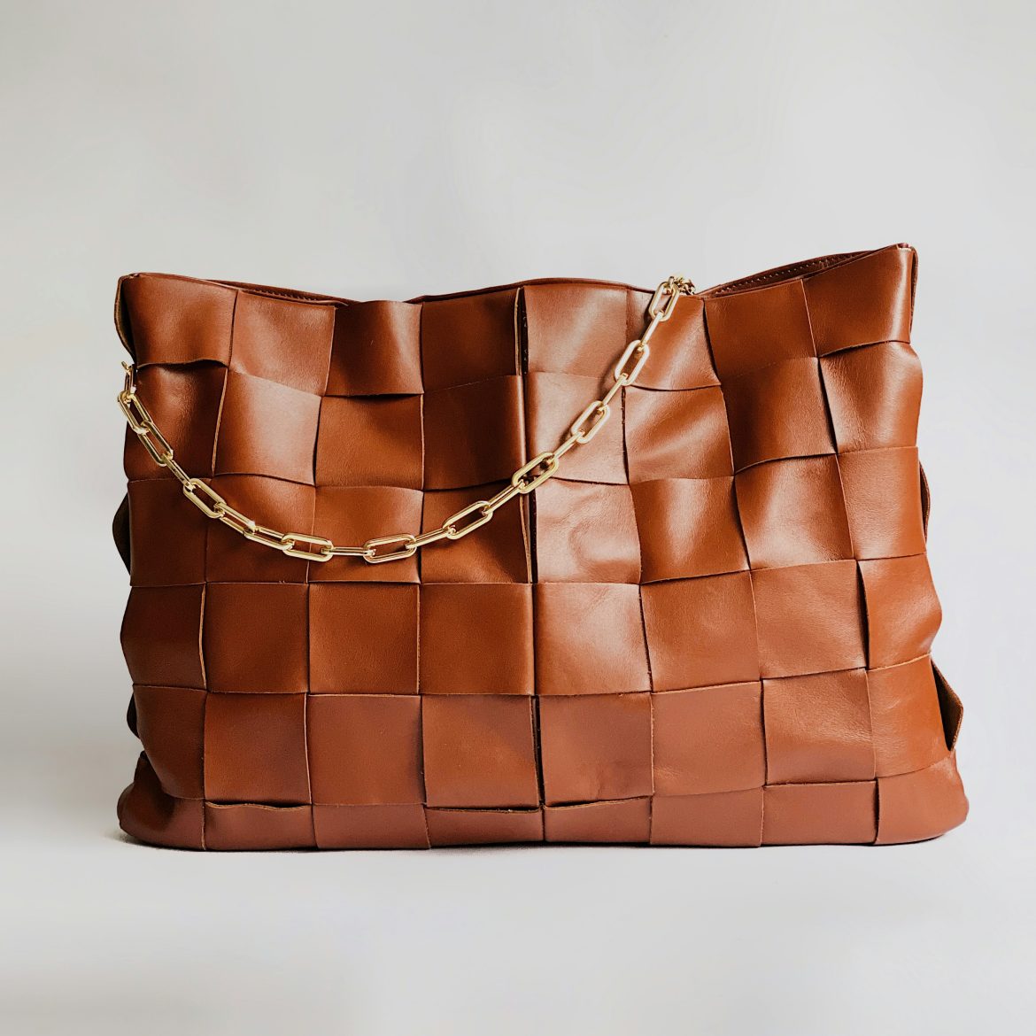 The bigger the better: grote tassen worden een enorme trend, dit zijn onze favorieten