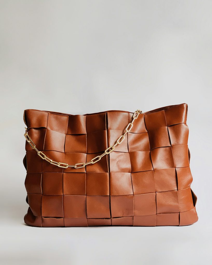 The bigger the better: grote tassen worden een enorme trend, dit zijn onze favorieten
