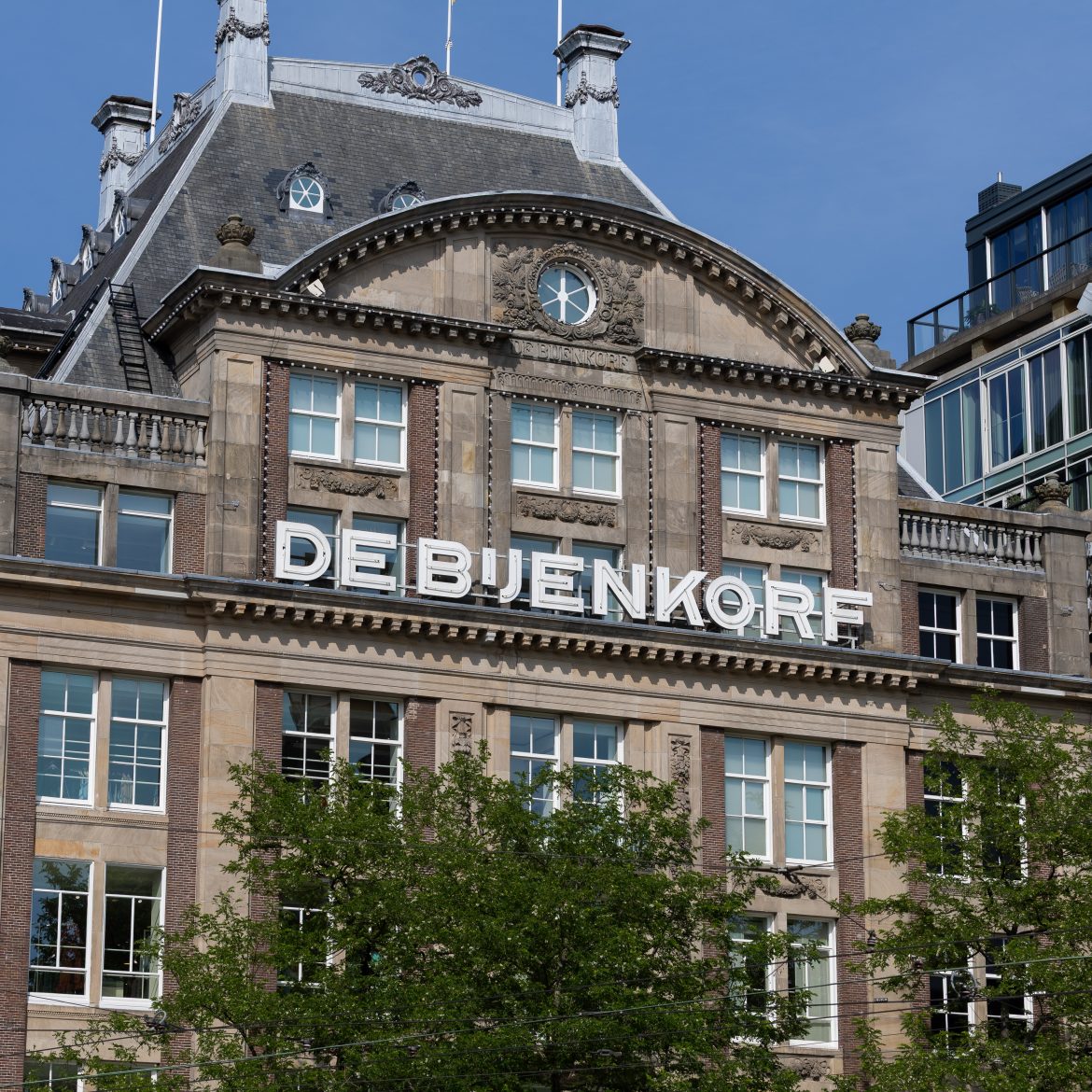 Bijenkorf-klanten slachtoffer van datalek: namen en telefoonnummers in handen van criminelen