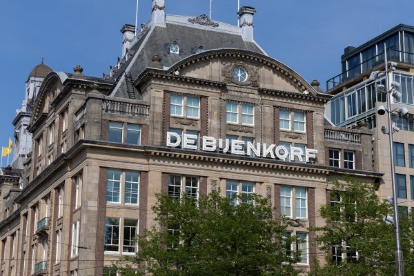Bijenkorf-klanten slachtoffer van datalek: namen en telefoonnummers in handen van criminelen