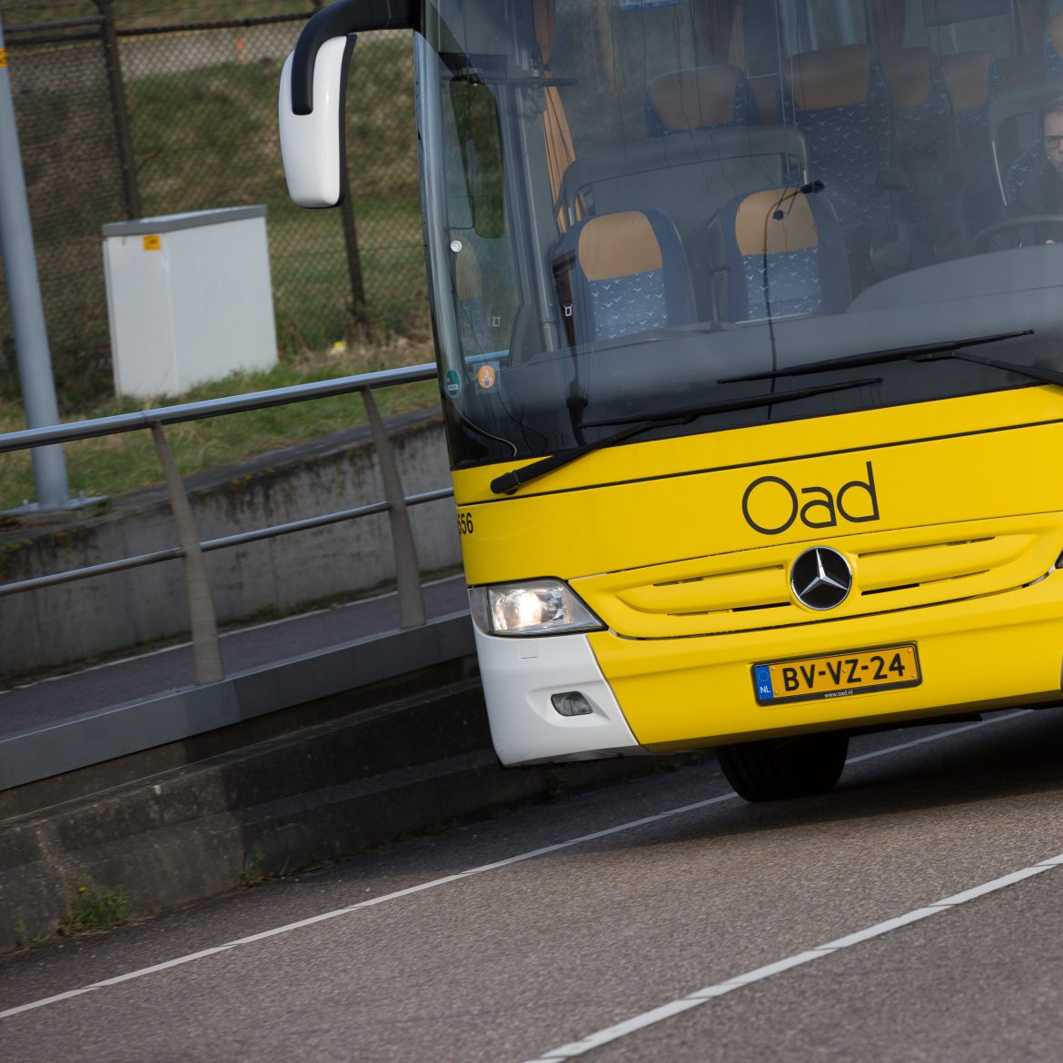 Meerdere doden bij ongeluk met Nederlandse bus in Zwitserland
