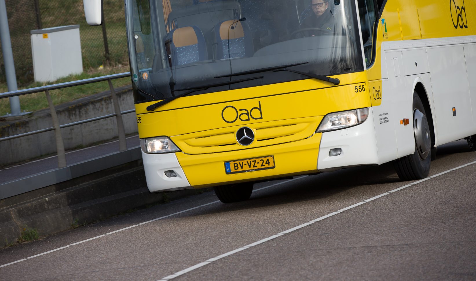 Meerdere doden bij ongeluk met Nederlandse bus in Zwitserland