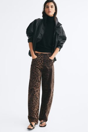 H&M fluwelen barrel broek in panterprint