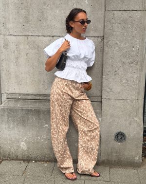Most Wanted barrel jeans in bambi-print