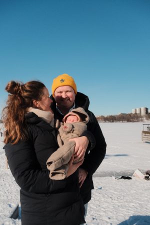 Thumbnail voor Nathalie (33) woont in Zweden: 'Kinderen gaan hier vanaf anderhalf vijf dagen per week naar voorschool'
