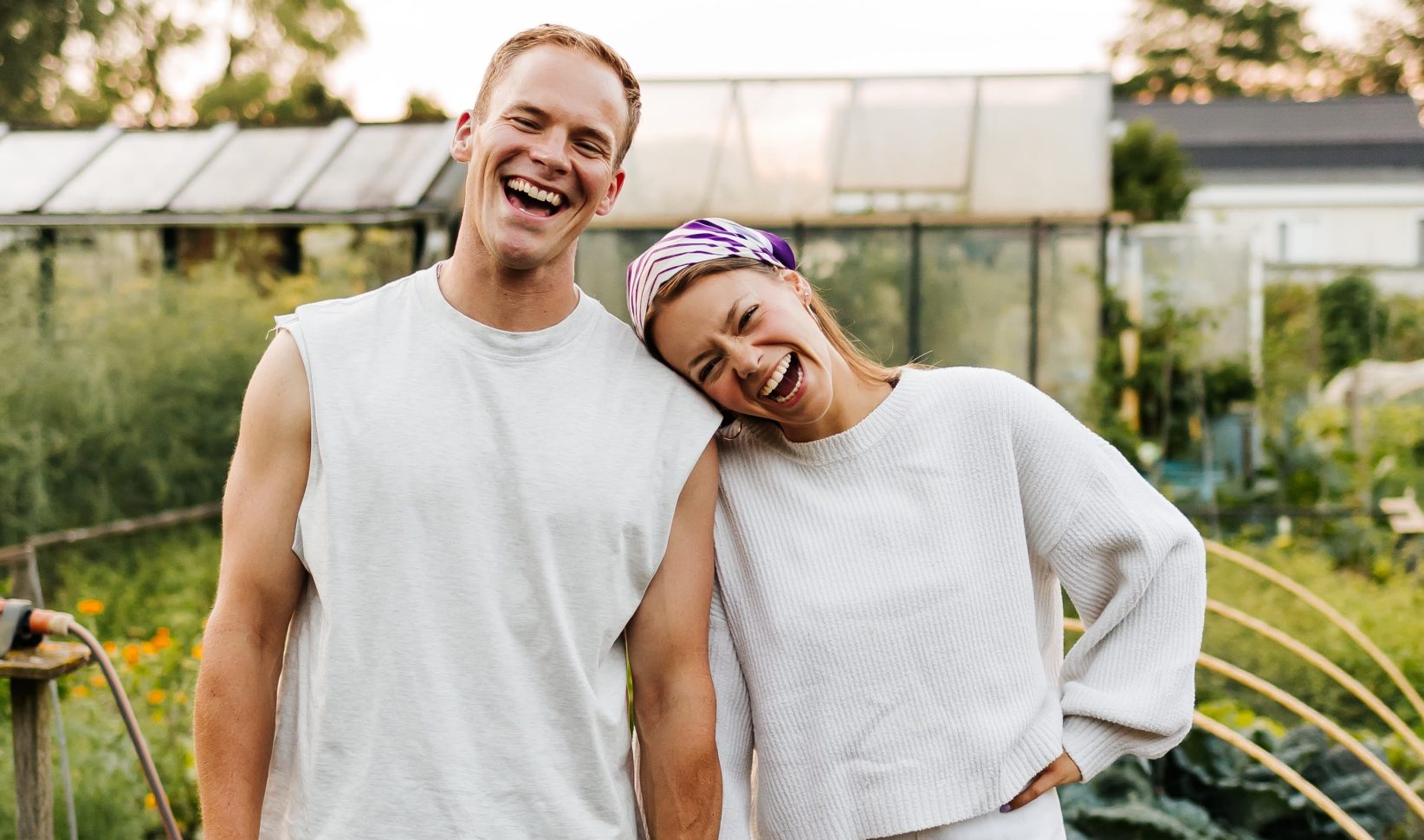 Judith en Brecht krijgen online haat op hun relatie: 'Mensen vragen zich af of hij wel op mij valt'