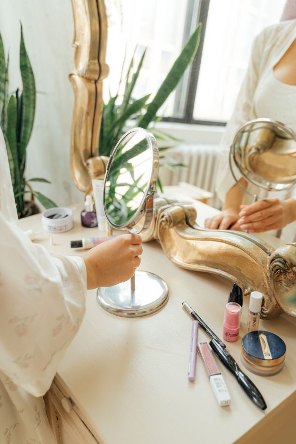 Cadeau nodig? Hier shop je nu met korting voor beautyliefhebbers die bijna alles al hebben