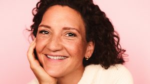 Thumbnail voor Sanne (44) is moeder van drie en koos voor een abortus: 'Ik ben hier open over, omdat ik vaak schaamte zie'