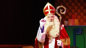 Thumbnail voor Stefan de Walle stopt als Sinterklaas in Sinterklaasjournaal: 'Wees lief voor elkaar'