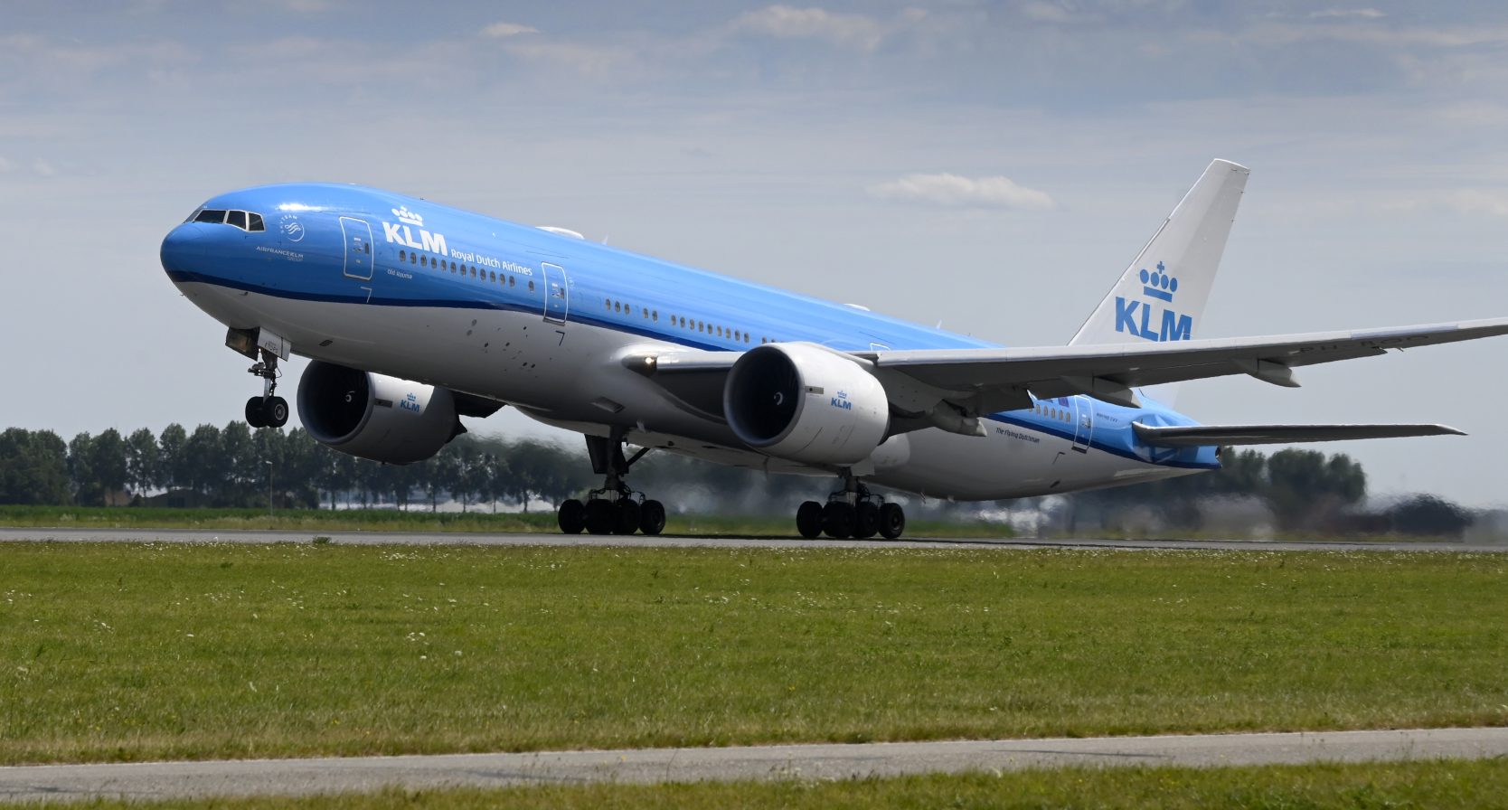 Boeing 777