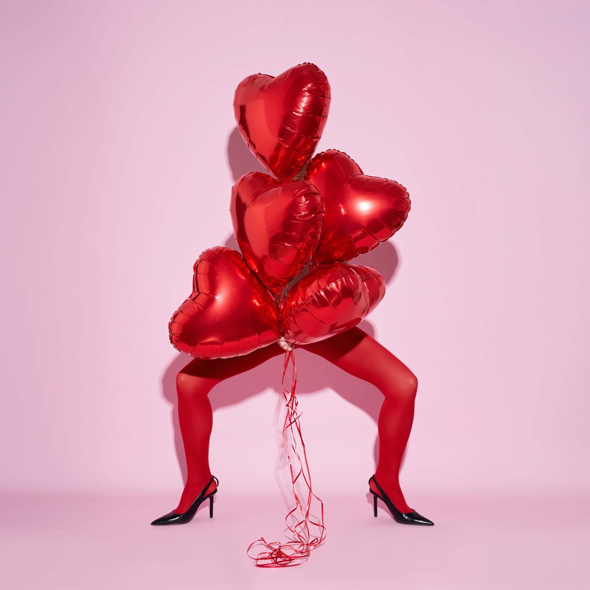 Van 'love bombing' tot 'red string theory': deze datingtermen wil je weten