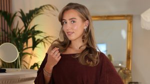 Thumbnail voor Giselle over het oprichten van juwelenmerk Gigi by Gassan en ondernemen binnen familiebedrijf: 'Als ik ergens in geloof, vind ik het belangrijk om daarbij te blijven'