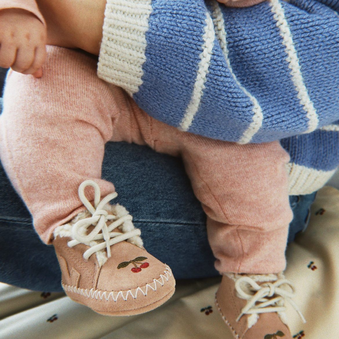 VEJA x Konges Sløjd samenwerking schoenen mini