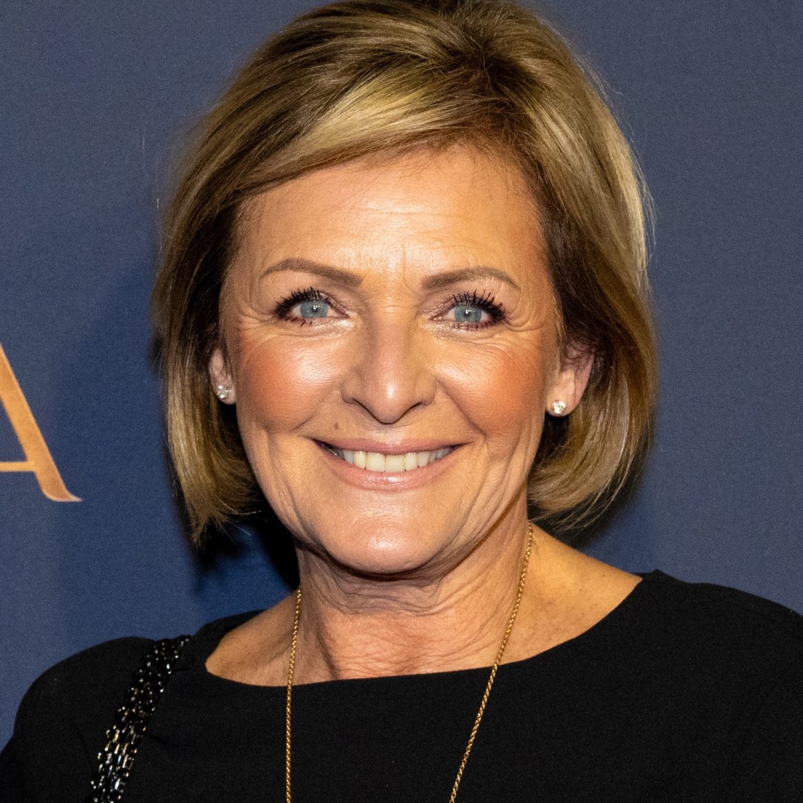 Caroline Tensen 'liep langs het randje' tijdens zware overgang: 'Ik was doodongelukkig'