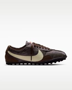 Nike-moon-shoe
