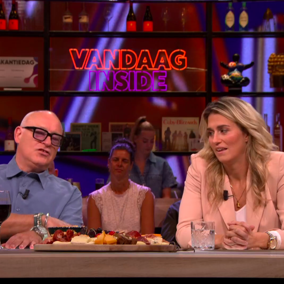 René van der Gijp Estavana Polman