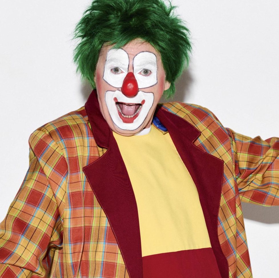 Clown Jeroen (55): ‘Ik wil geen Bassie worden, die stond tot ver in de zeventig op het podium’