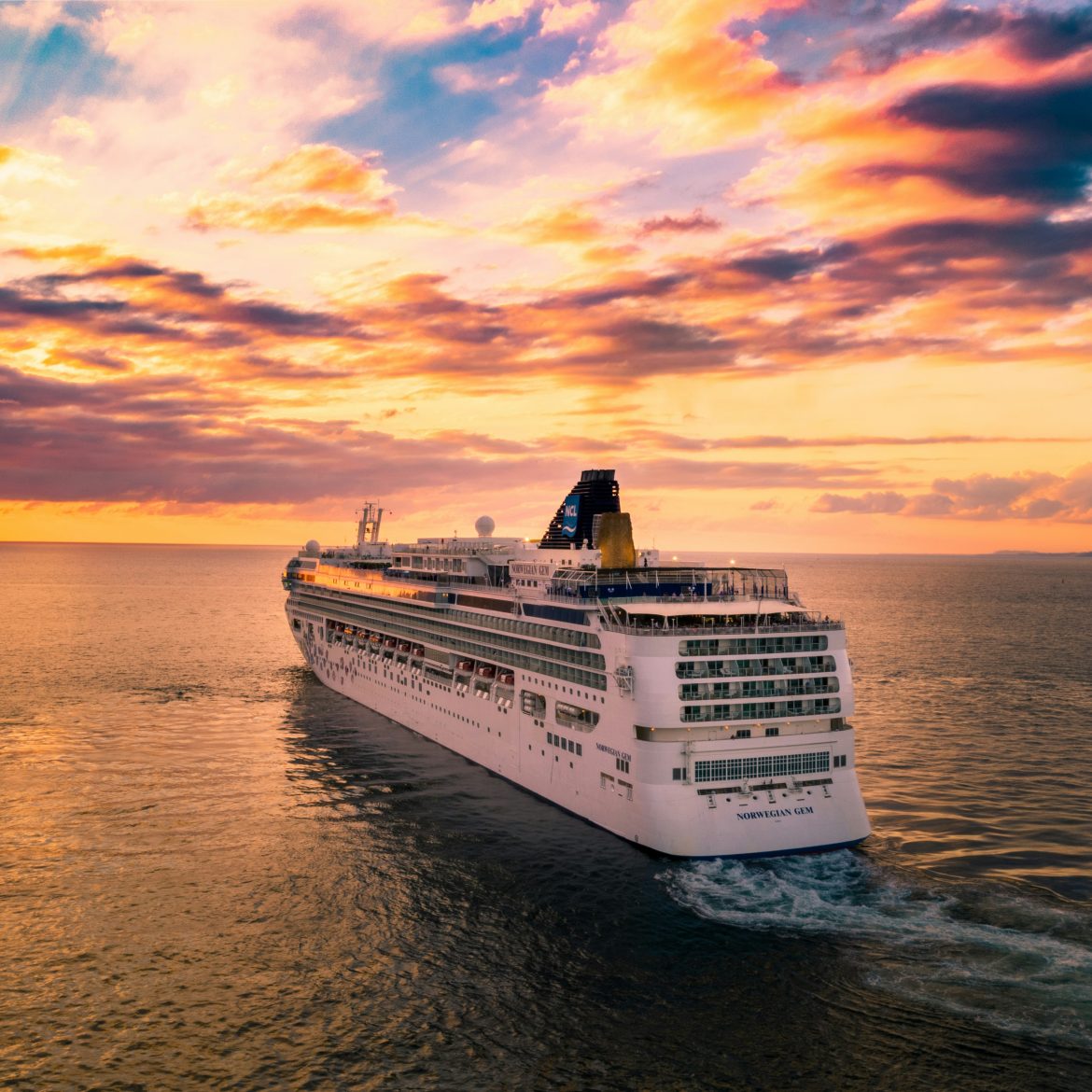 Amerikaanse vrouw laat vier kinderen alleen achter om op cruise te gaan