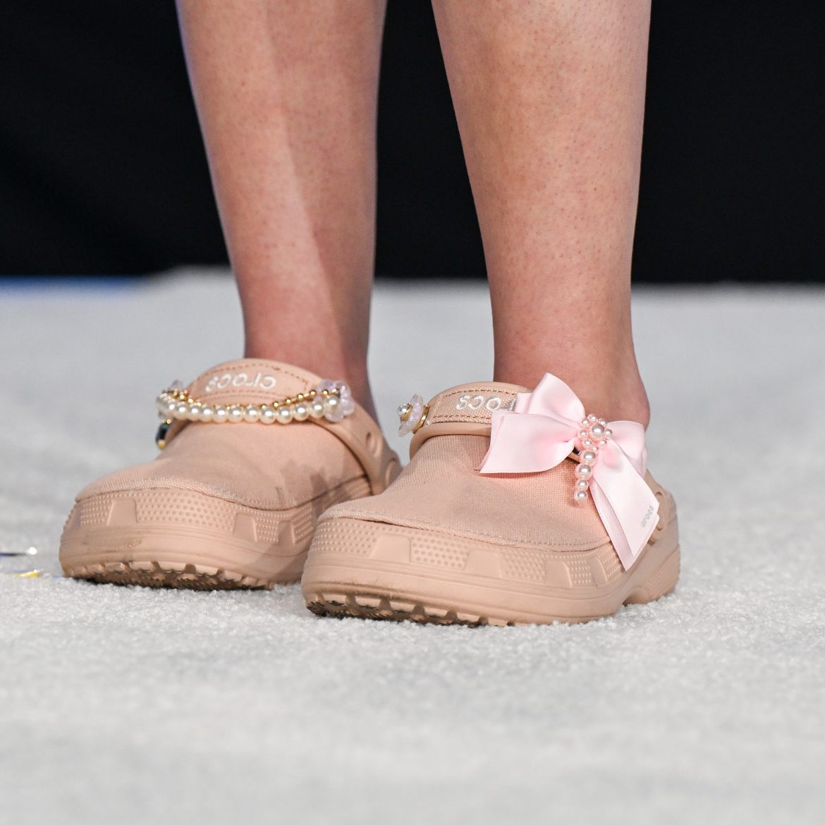 crocs