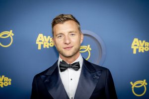 Thumbnail voor Jan Versteegh wint Gouden Televizier-Ring voor beste presentator