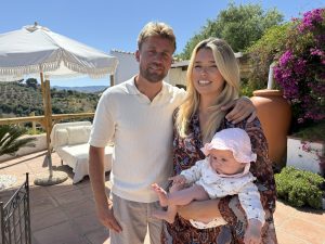 Thumbnail voor Verborgen gebreken zorgen voor stress bij Mike en Ana in 'Ik Vertrek': 'Dit kost ons 12.000 euro extra'