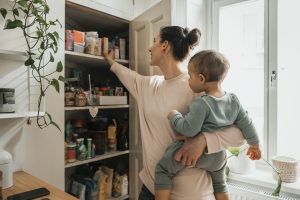 Thumbnail voor Nederlanders slaan massaal noodpakketten in na storing Albert Heijn: 'Verkoop vervijfvoudigd'