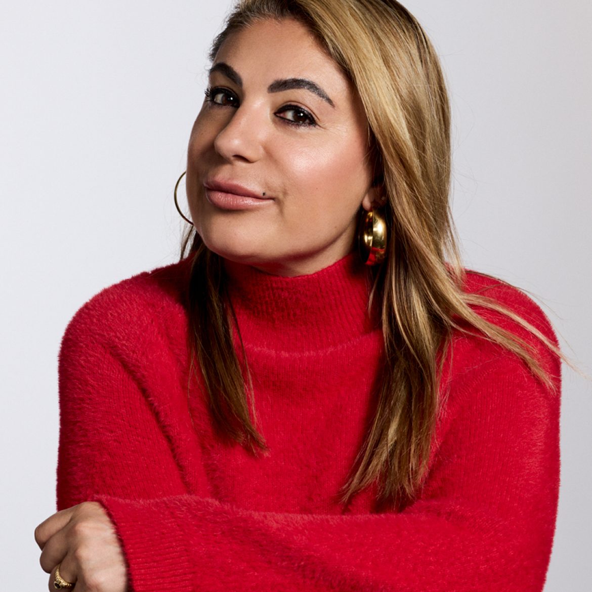 Yesim Candan - columnist LINDA.