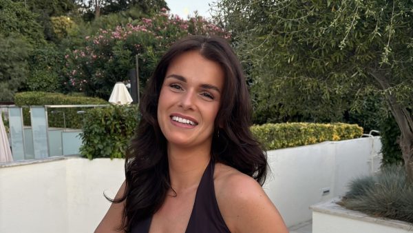 Yasemin deed mee aan Love is Blind: Nederland