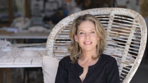 Thumbnail voor Iris uit 'B&B Vol Liefde' over nieuwe ontmoeting met Sjaak en de kritiek op haar tenten: 'Het was een soort test'