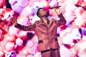 Thumbnail voor NPO draait besluit terug: Nederland doet tóch niet mee aan Eurovisie Songfestival