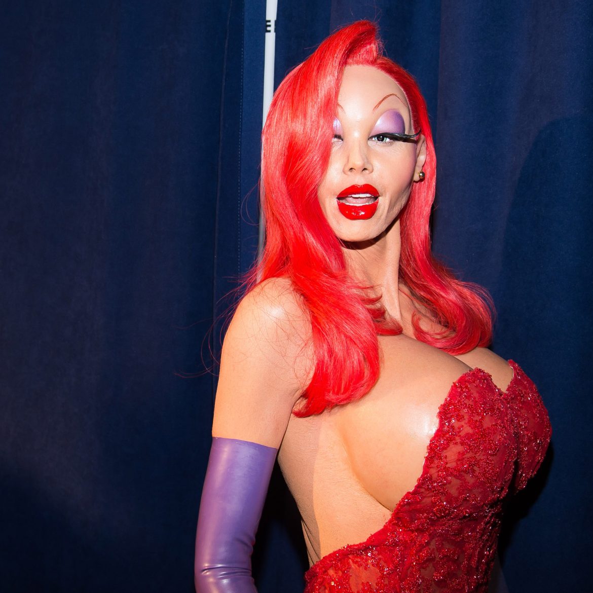 heidi klum als Jessica Rabbit met Halloween