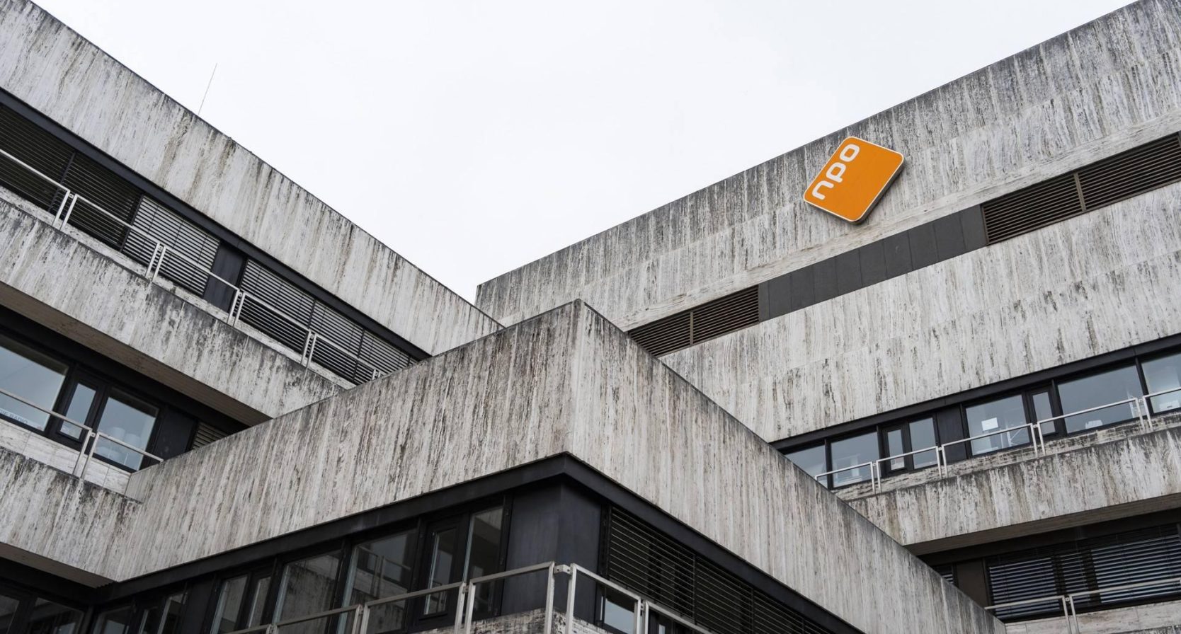 Stalker NPO-medewerkers krijgt tbs met dwangverpleging