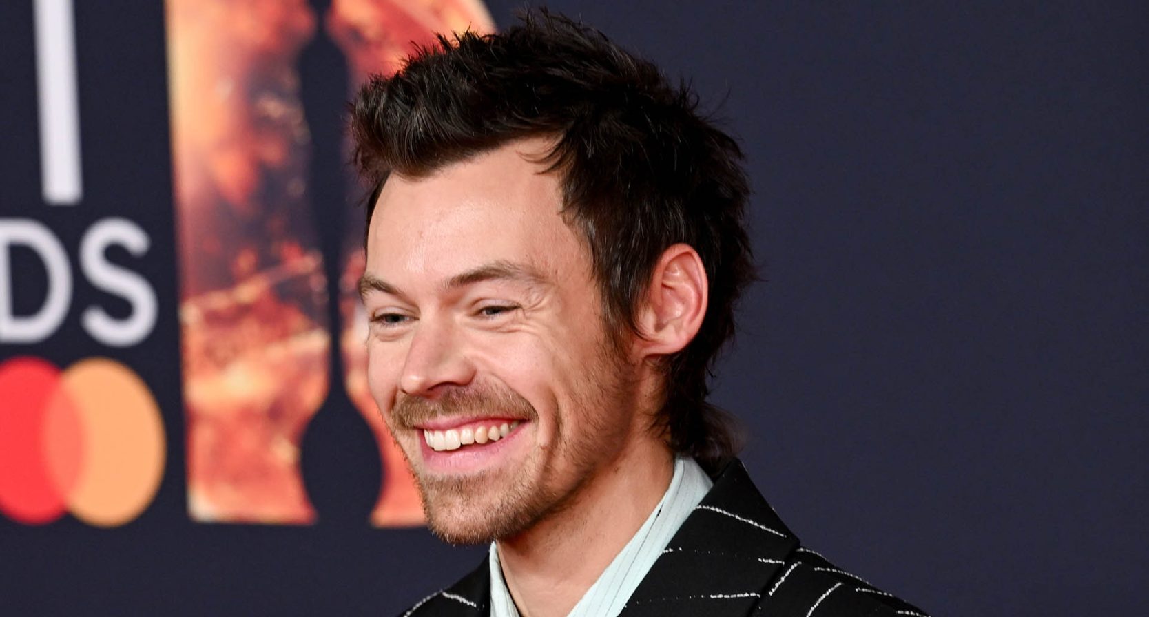 Harry Styles lachend