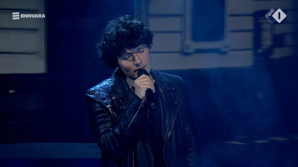 Marnix Emanuel zing 'Gentle' bij 'Even tot hier'